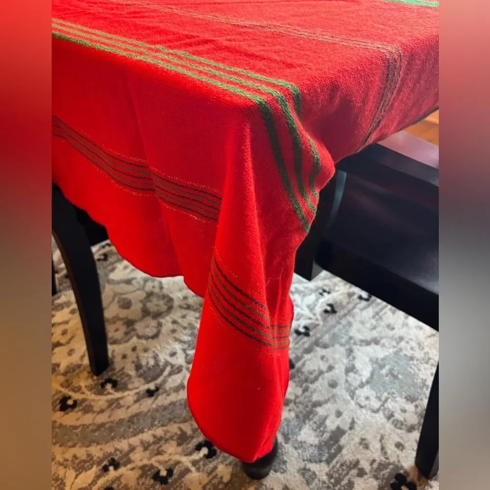 Leacock Holiday Christmas Red Striped Tablecloth & 6 Napkins 60 x 82 Vintage